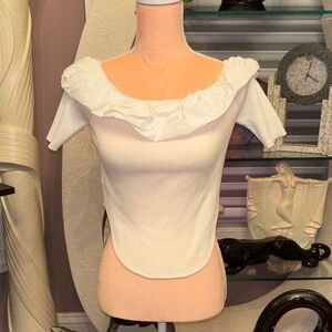 Ruffled Off-Shoulder Ribbed Crop Top - White